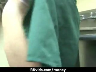 מַקסִים פרועה חתיכה מקבל בתשלום ל זיון 17
