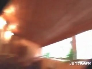 ঝরঝরে sensational কমনীয় বালিকা