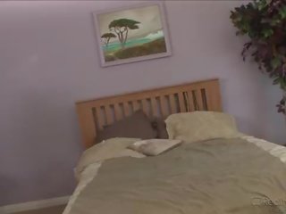 Kristina роза, raylene сподели голям хуй