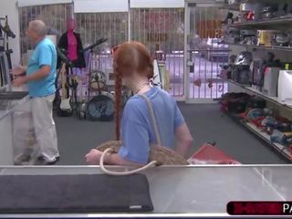 Redhead at mahirap pataas dolly maliit makakakuha ng hammered sa shawns opisina