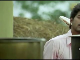 Nayanthara exceptional navel এবং চোট চুলের মেয়ে সমন্বয়