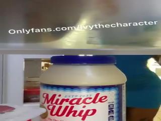 Прецака в на fridge