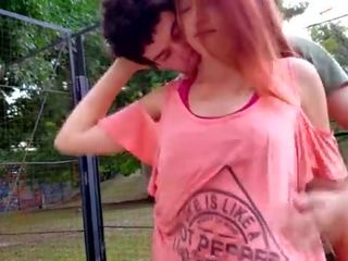 Трахання мій classmate в в університет courtyard