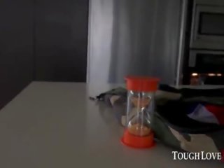 Toughlovex gia derza 希望 一 優勢 男人 到 英鎊 她的