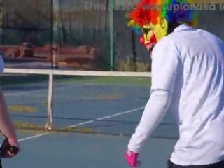 Миа dior & cali caliente official чука известен тенис плейър thereafter той won на wimbledon