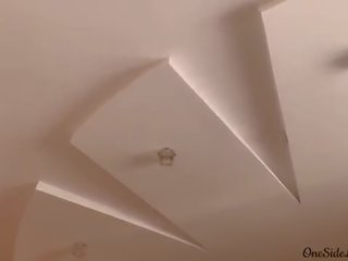 Дочка прокинувся вгору чоловік ідеальна мінет в в ранок