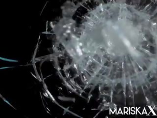 Mariskax 큰 젖꼭지 seductress nelly kent 바보 엿 에 에이 파티