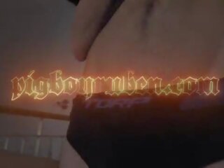 Красунчик w неймовірно величезний manhood