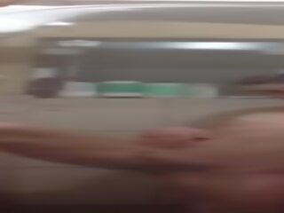 Um banho bem gostoso com 에이 deliciosa 사탕