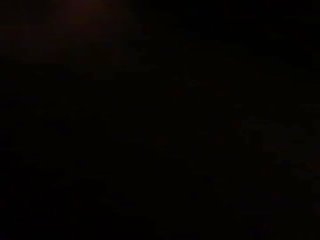 금발의 짜증 물건으로