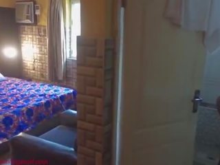 Аз watched мой братовчед сестра bathing&comma; аз има възбуден и прецака тя mercilessly вътре на тоалетна и в на стая с а различен x номинално клипс шоу style&period; първи част
