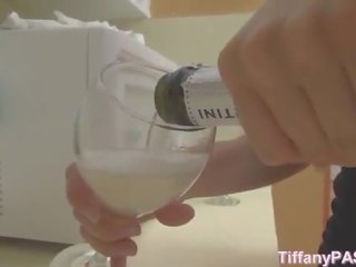 티파니 마이애미 새로운 연령 이브 항문의 질내 사정